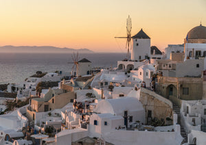 SUNSET IN OIA