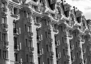 PARISIAN FACADE